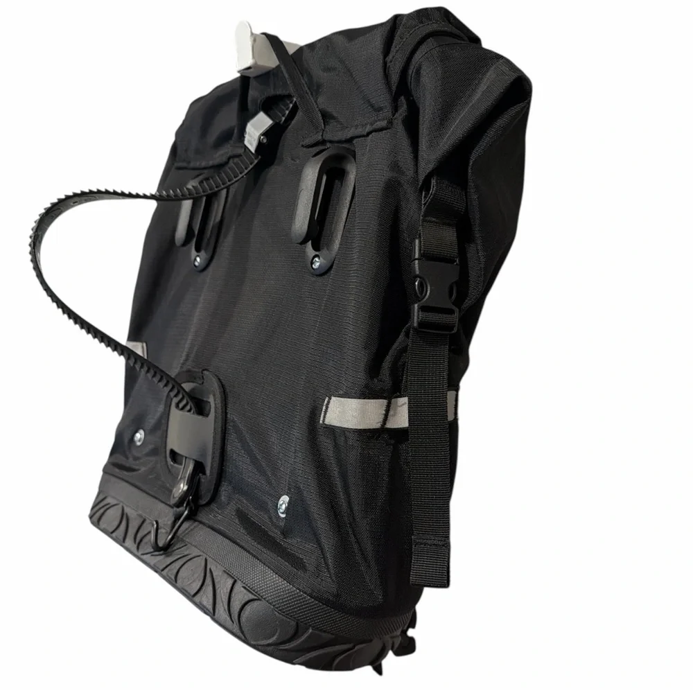 Detours Uptown Tour Waterproof Bike Pannier 23L Urban Commuter Cycling Bag NWT - Picture 5 of 10